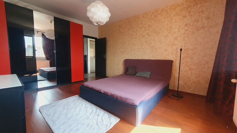 Mihai Bravu - str. Motilor